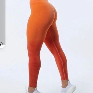 Alphalete amplify Ombre leggings strawberry